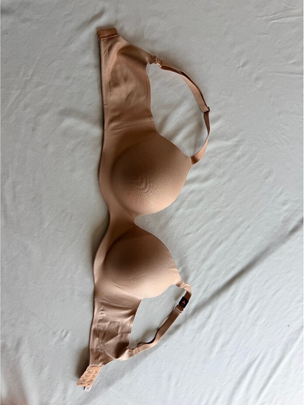 Victoria's Secret Push-Up Bra 36D Nude Beige Smooth T-Shirt Bra NWT